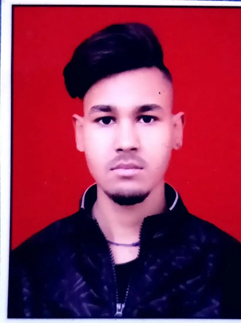 Student Vipin, possibly in a classroom or studying